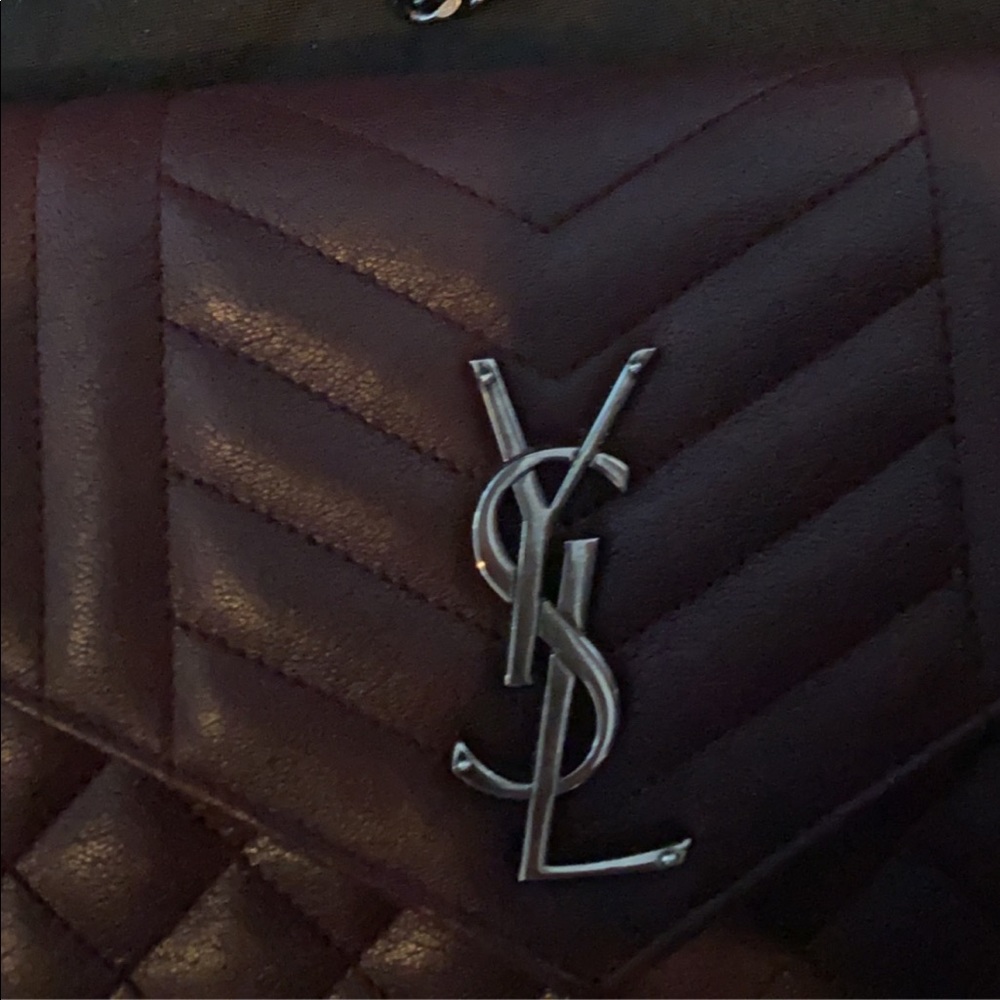 Purse - Picture 2 of 7